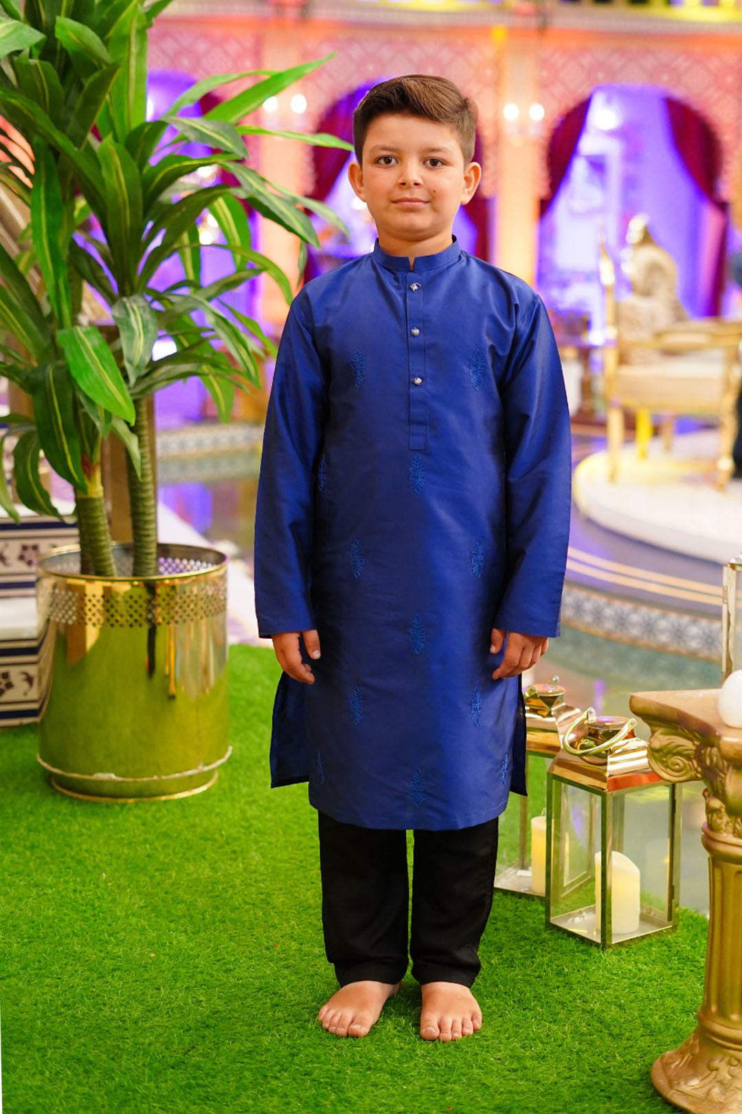 Embroidered Lychee Silk Kurta Suit | SHIREEN | B2203