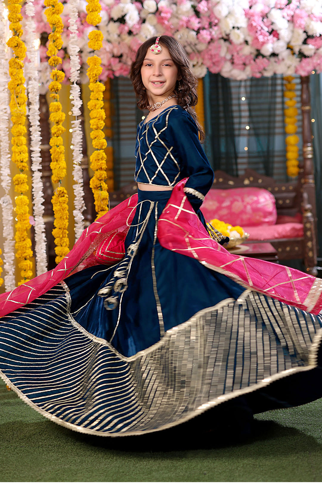 Gotta Work Velvet Lehenga Choli | SHENDI | L3278