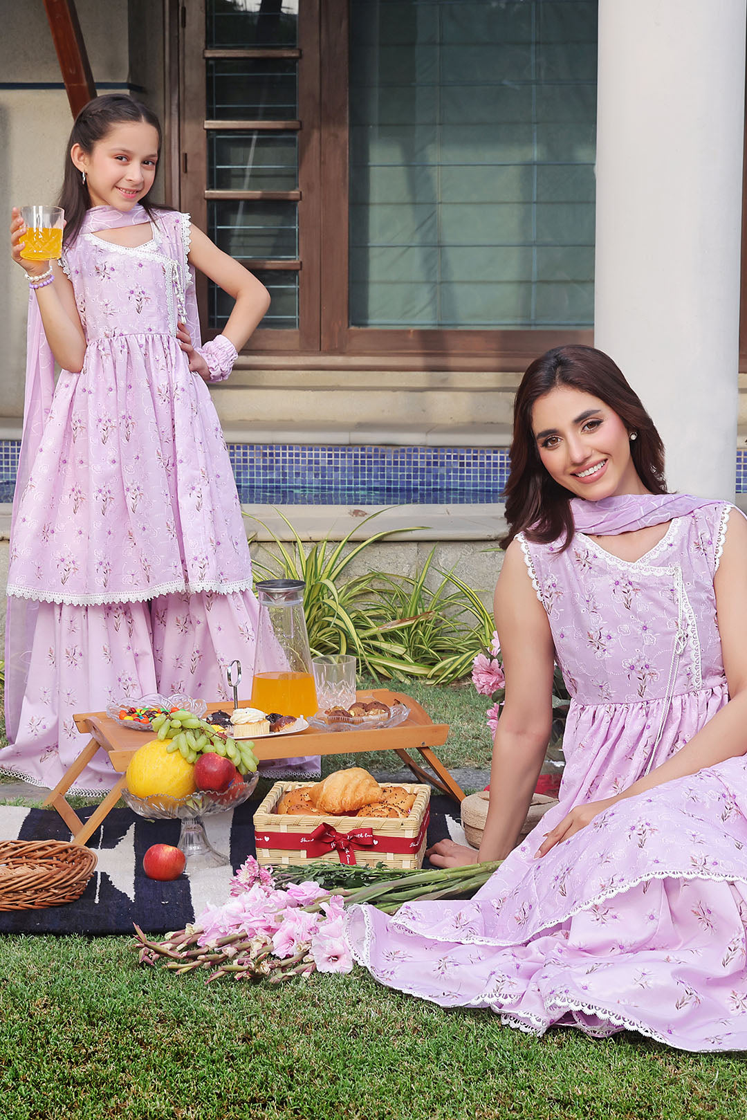 Floral Printed Lawn Chicken Kari 3pc Suit | S-Prints | G3264