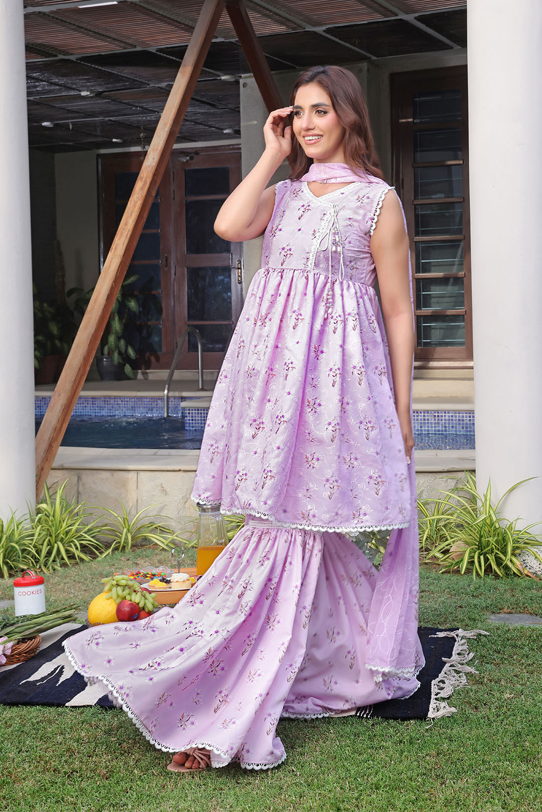 Floral Printed Lawn Chicken Kari 3pc Suit | S-Prints | G123264