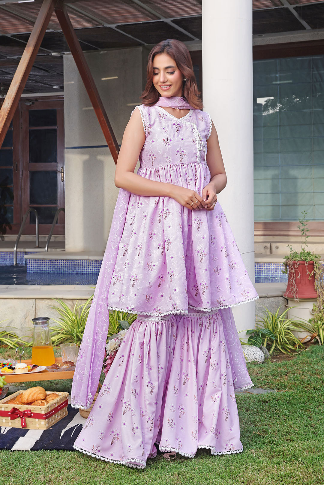 Floral Printed Lawn Chicken Kari 3pc Suit | S-Prints | G123264