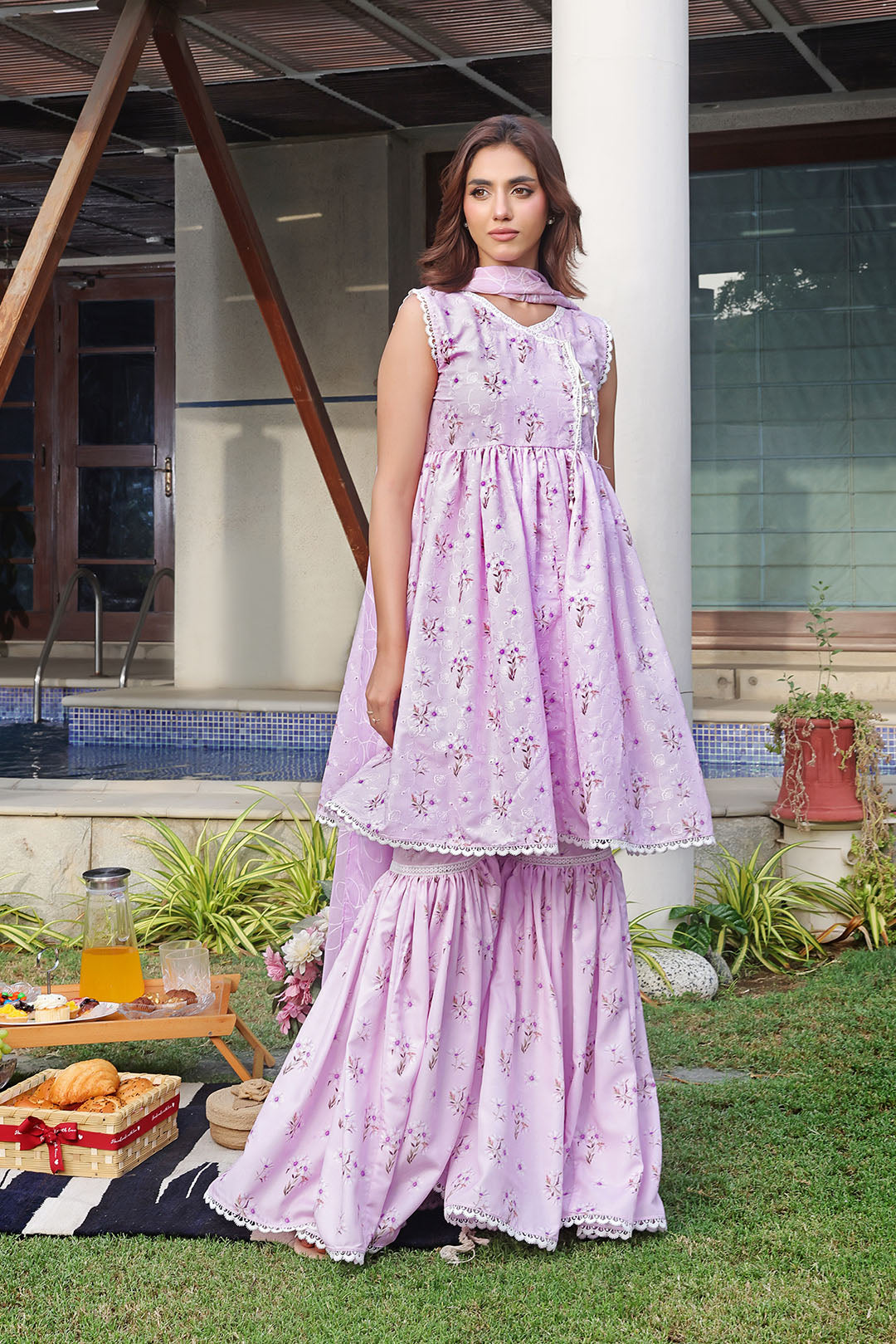 Floral Printed Lawn Chicken Kari 3pc Suit | S-Prints | G123264