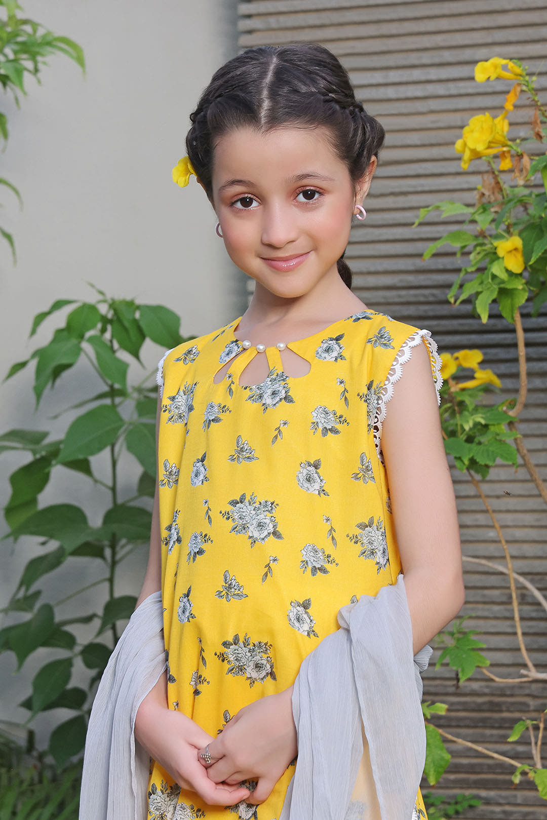 SANA'S printed cotton suit Pakistan occasion wear