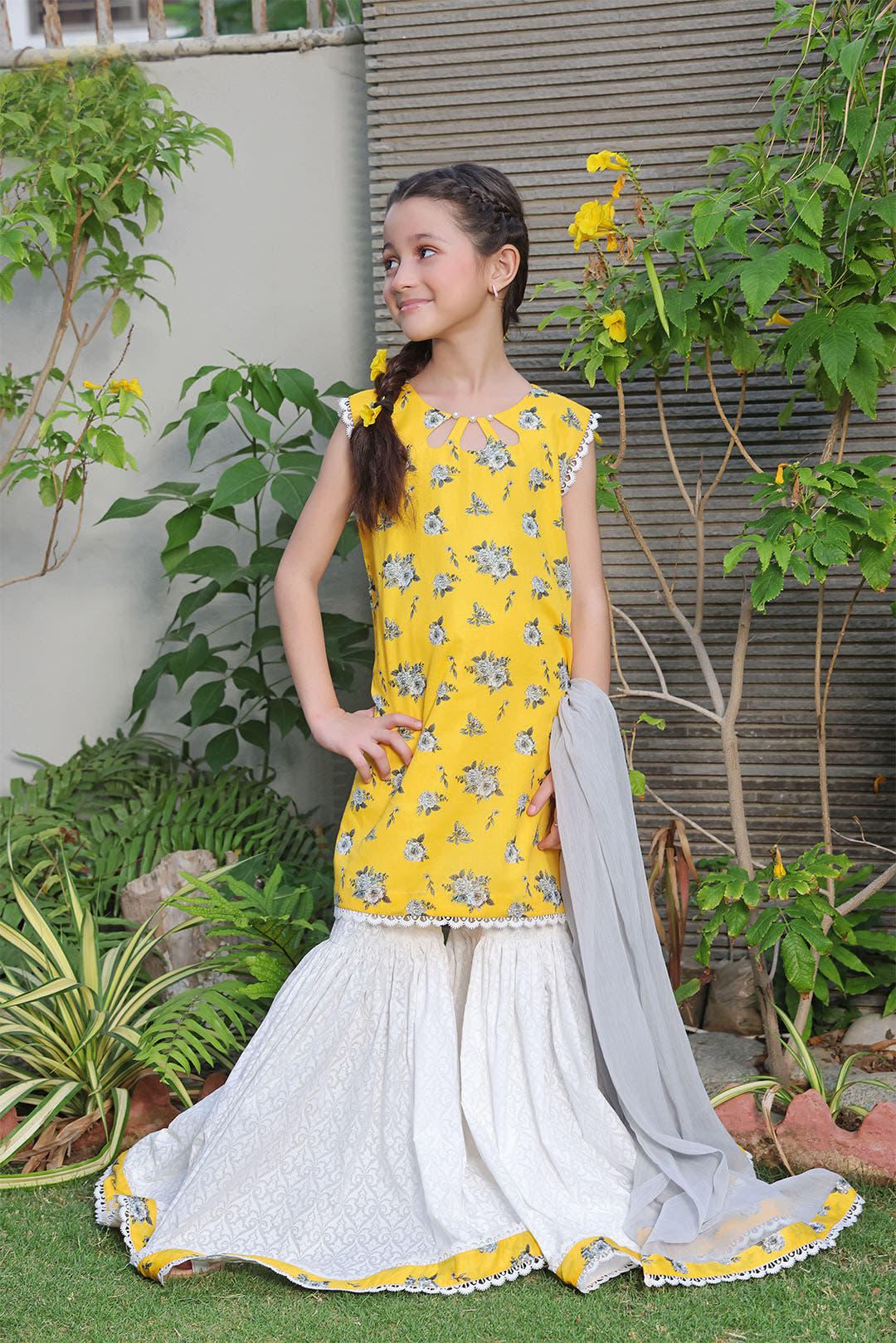 SANA'S printed cotton suit Pakistan occasion wear