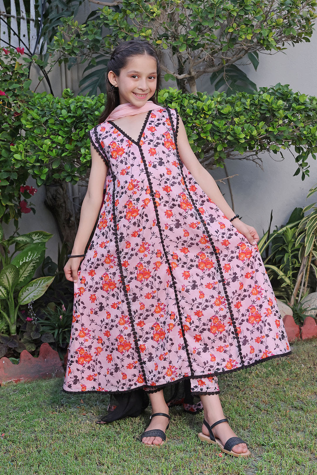 SANA'S printed cotton suit Pakistan occasion wear