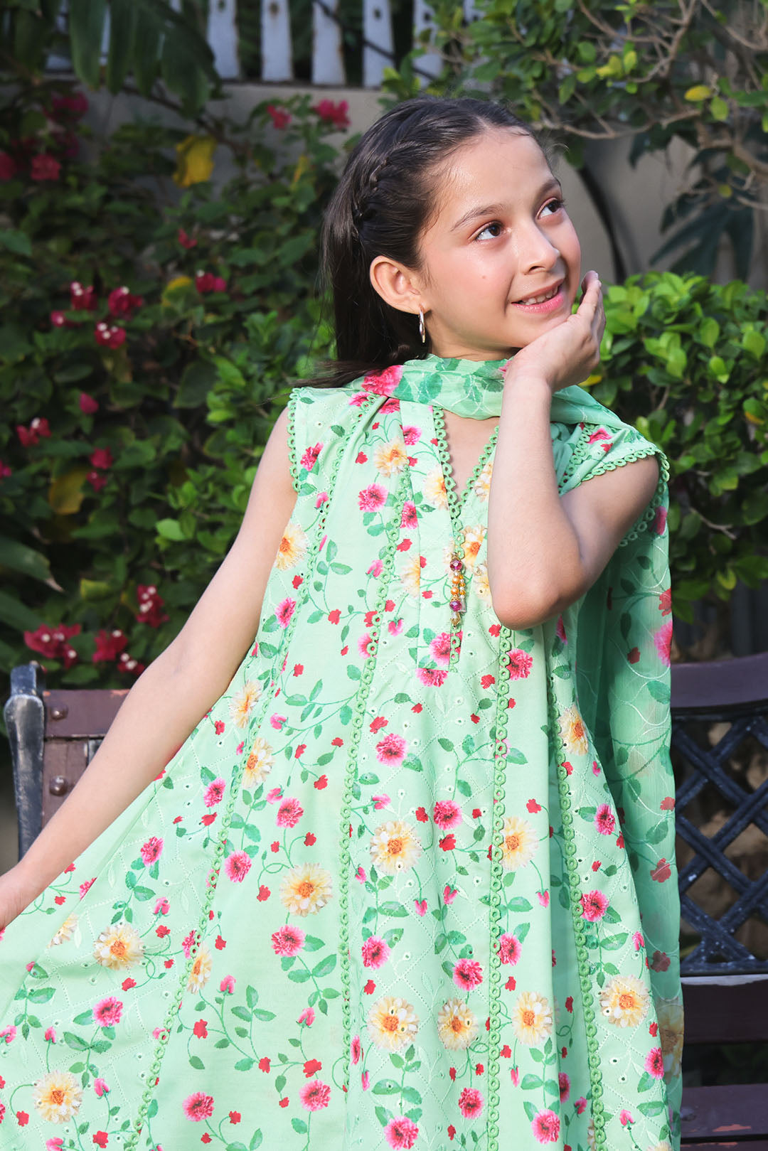 Floral Printed Lawn Chicken Kari 3pc Suit | S-Prints | S3265