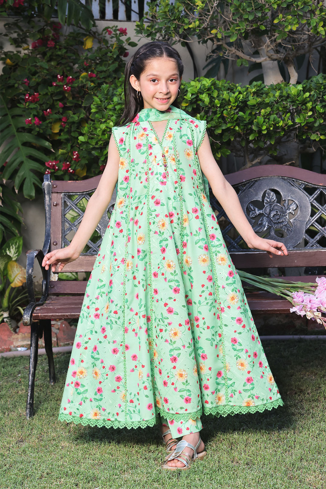 Floral Printed Lawn Chicken Kari 3pc Suit | S-Prints | S3265
