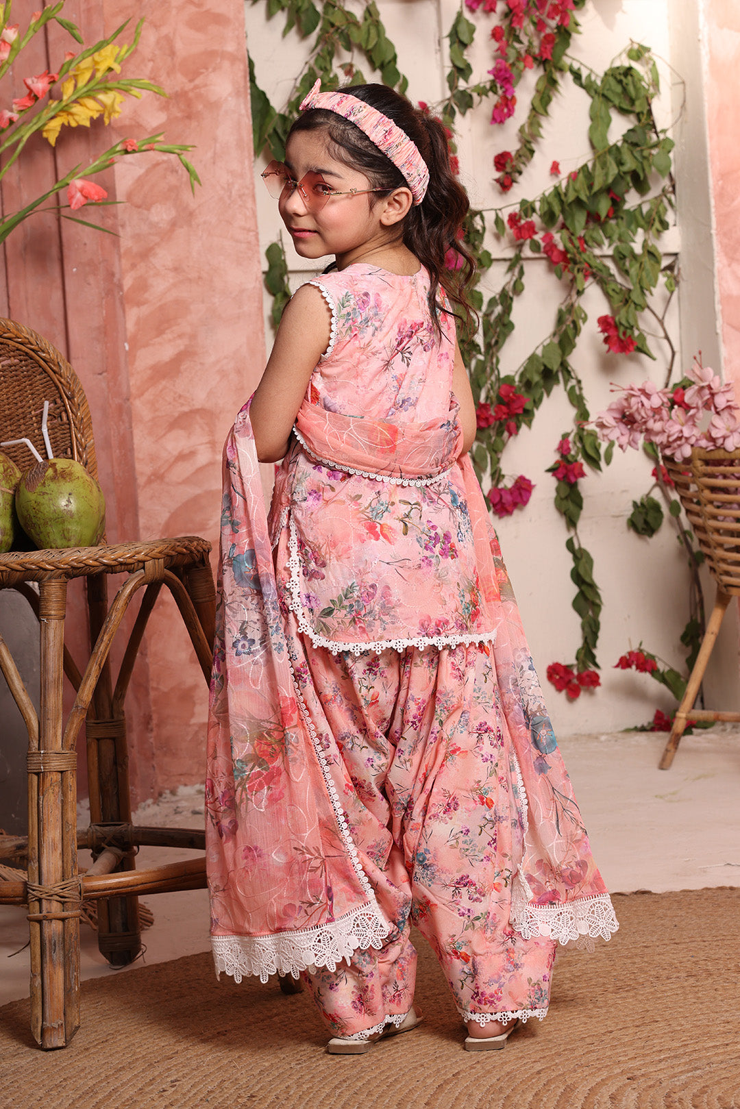 Floral Printed Lawn Chicken Kari 3pc Suit | S-Prints | S3295