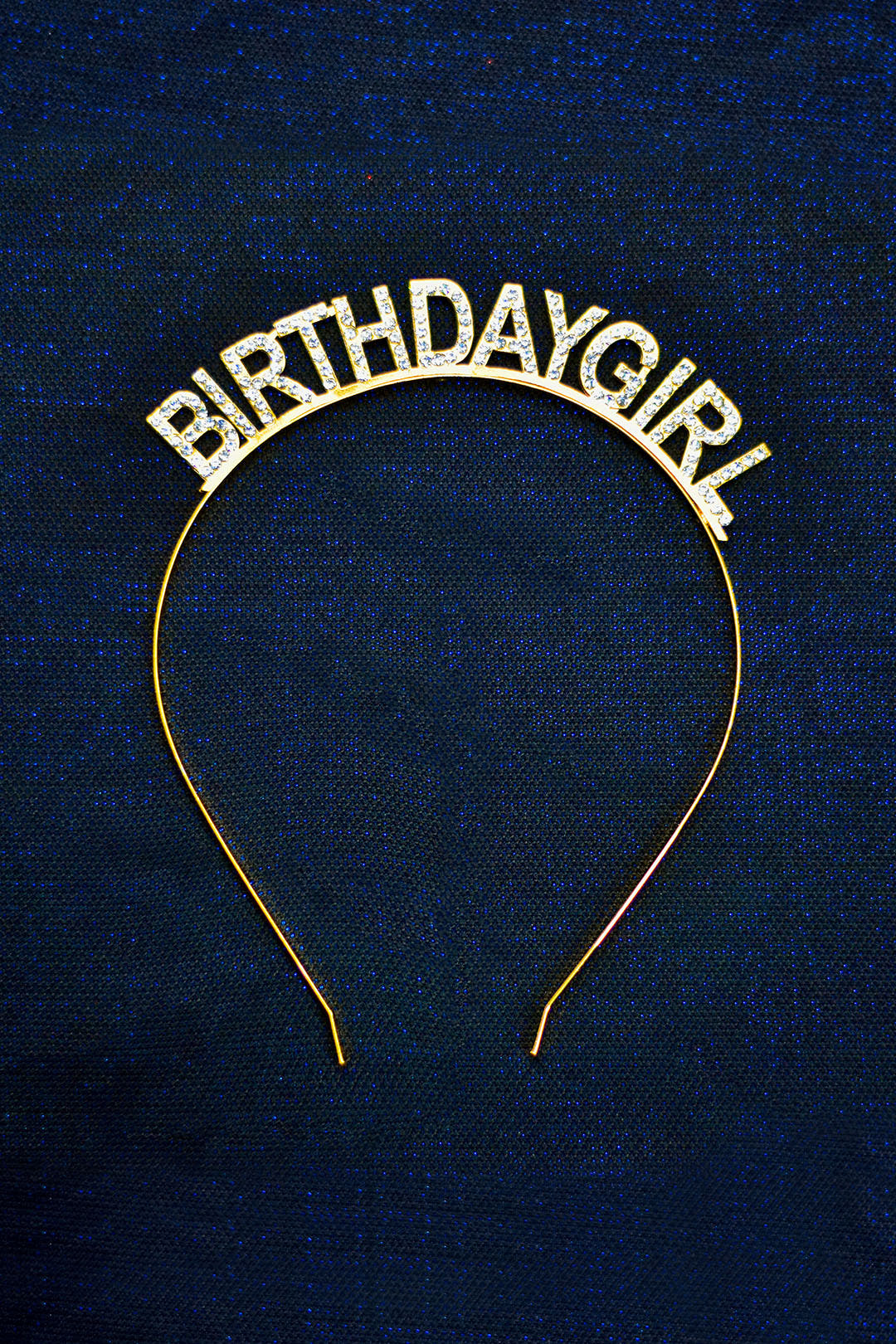 SANA'S girls crowns Pakistan party wear