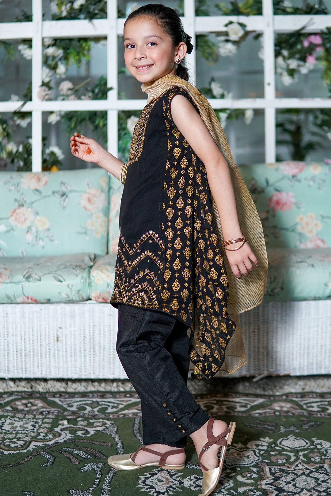 SANA'S red embroidered chiffon suit Pakistan Eid