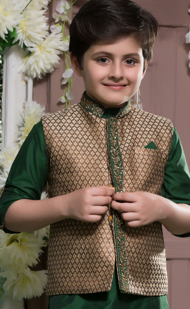 Raw Silk Kurta Shalwar Waistcoat Suit | SS18 | B540