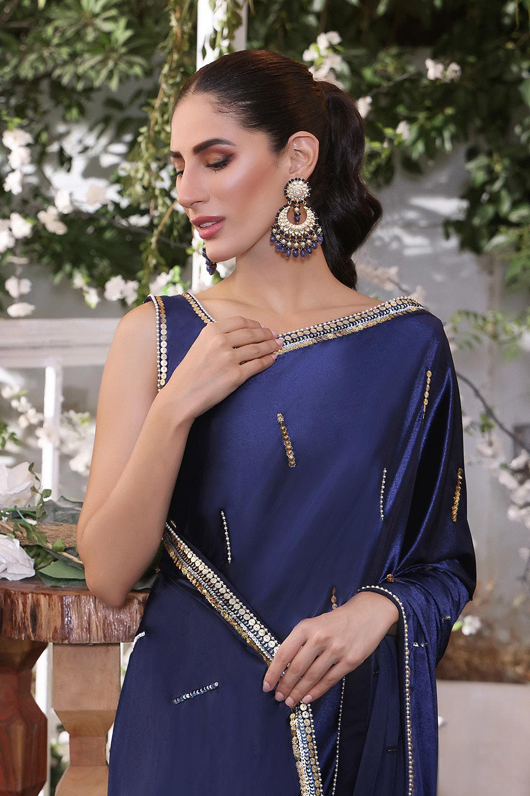 SANA'S red embroidered velvet saree Pakistan occasion wear