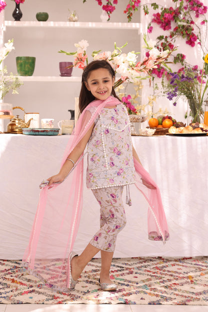 Floral Printed Lawn Chicken Kari 3pc Suit | ZEB | S3288