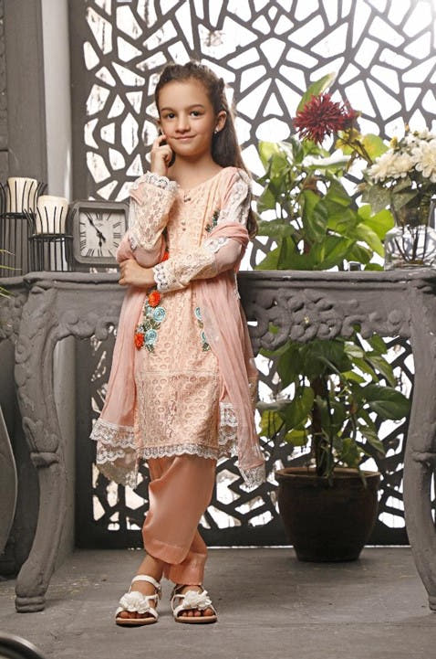 girls peach chiffon silk embroidered ethnic 3 piece suit Pakistan