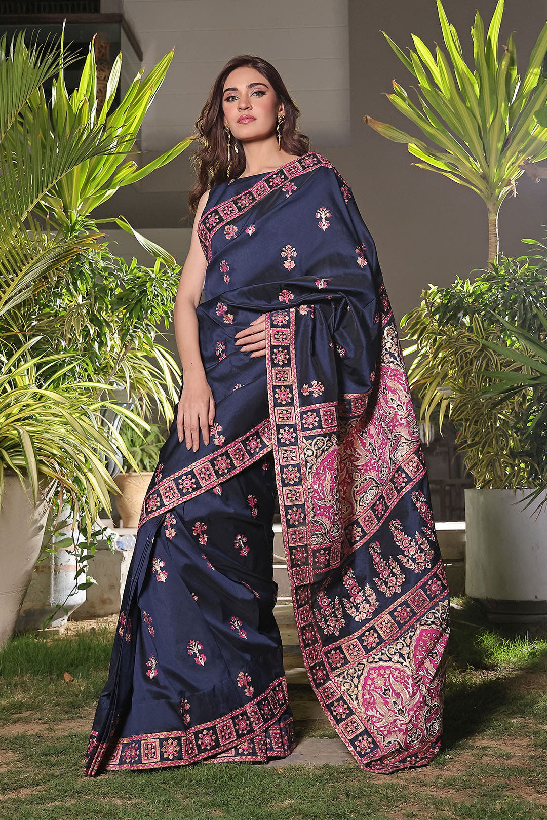 SANA'S printed saree Pakistan occasion wear