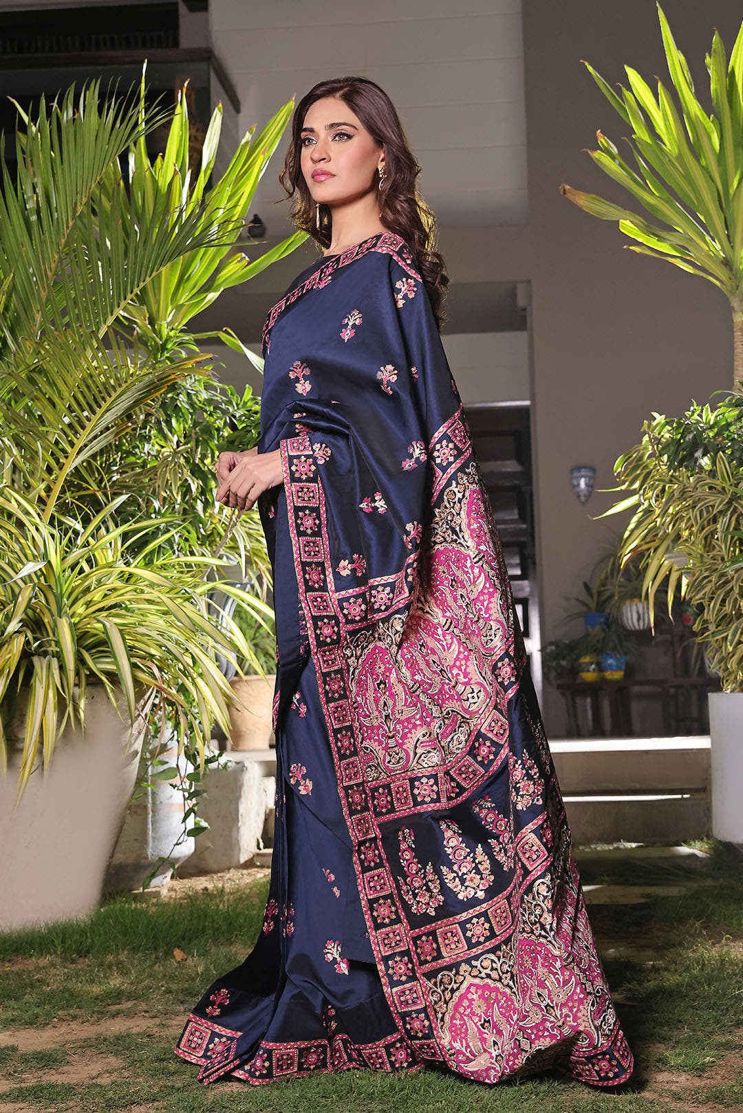 SANA'S printed saree Pakistan occasion wear