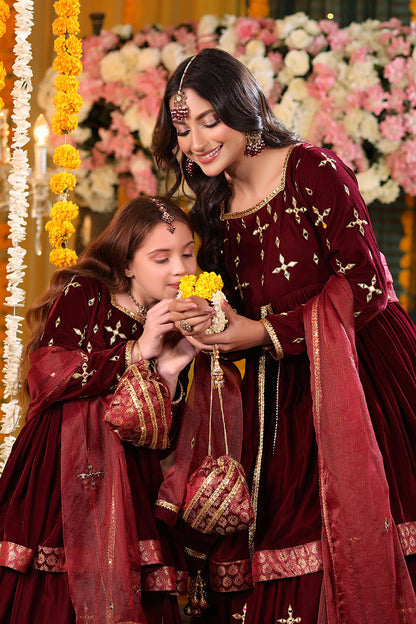 Mirror Embroidered Peplum Style Velvet Lehenga | SHENDI | L123279