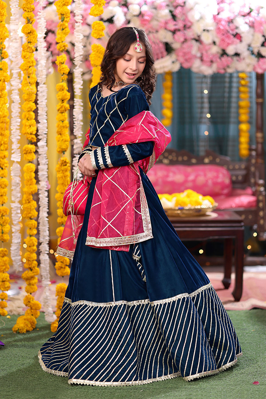 Gotta Work Velvet Lehenga Choli | SHENDI | L3278