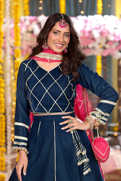 Gotta Work Velvet Lehenga Choli | SHENDI | L123278