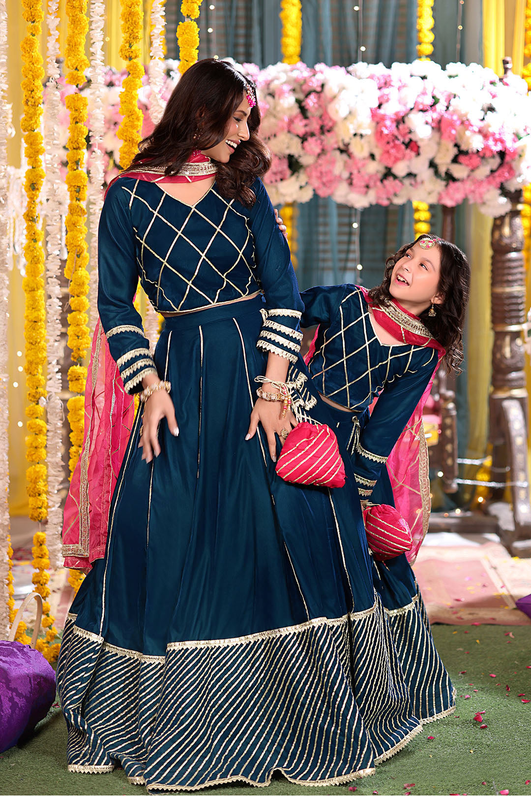 Gotta Work Velvet Lehenga Choli | SHENDI | L123278