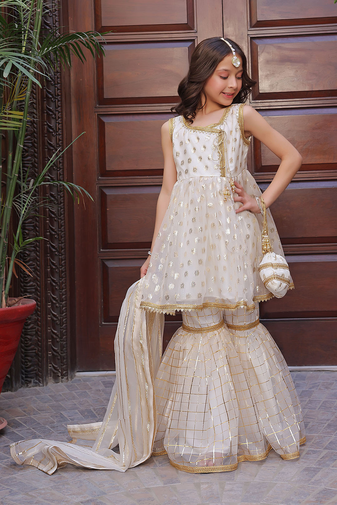 SANA'S girls gharara Pakistan occasion wear