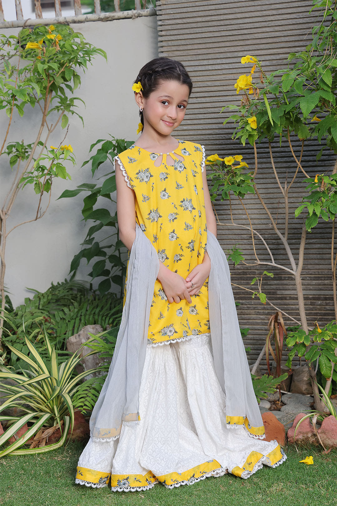 SANA'S printed cotton suit Pakistan occasion wear