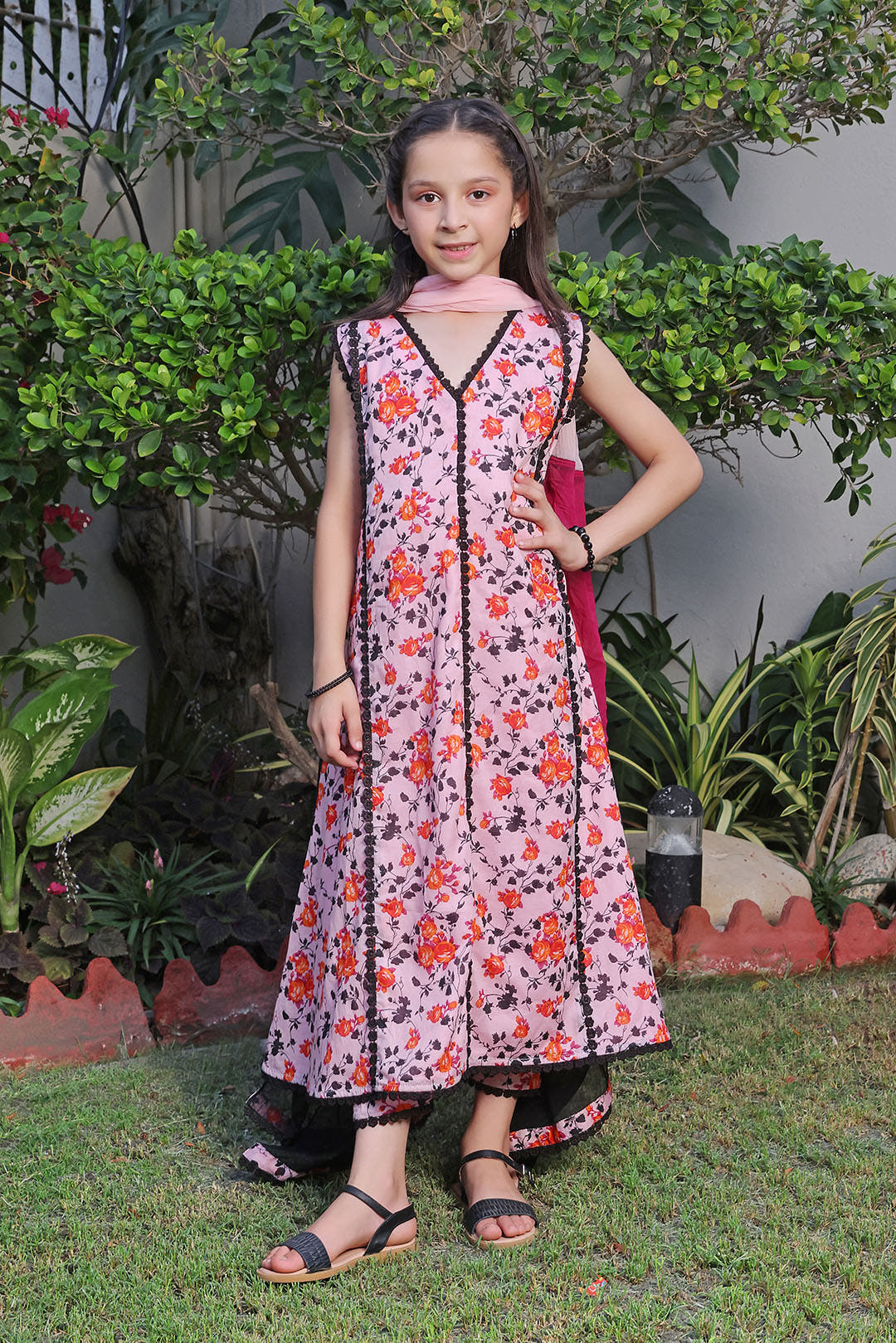 SANA'S printed cotton suit Pakistan occasion wear