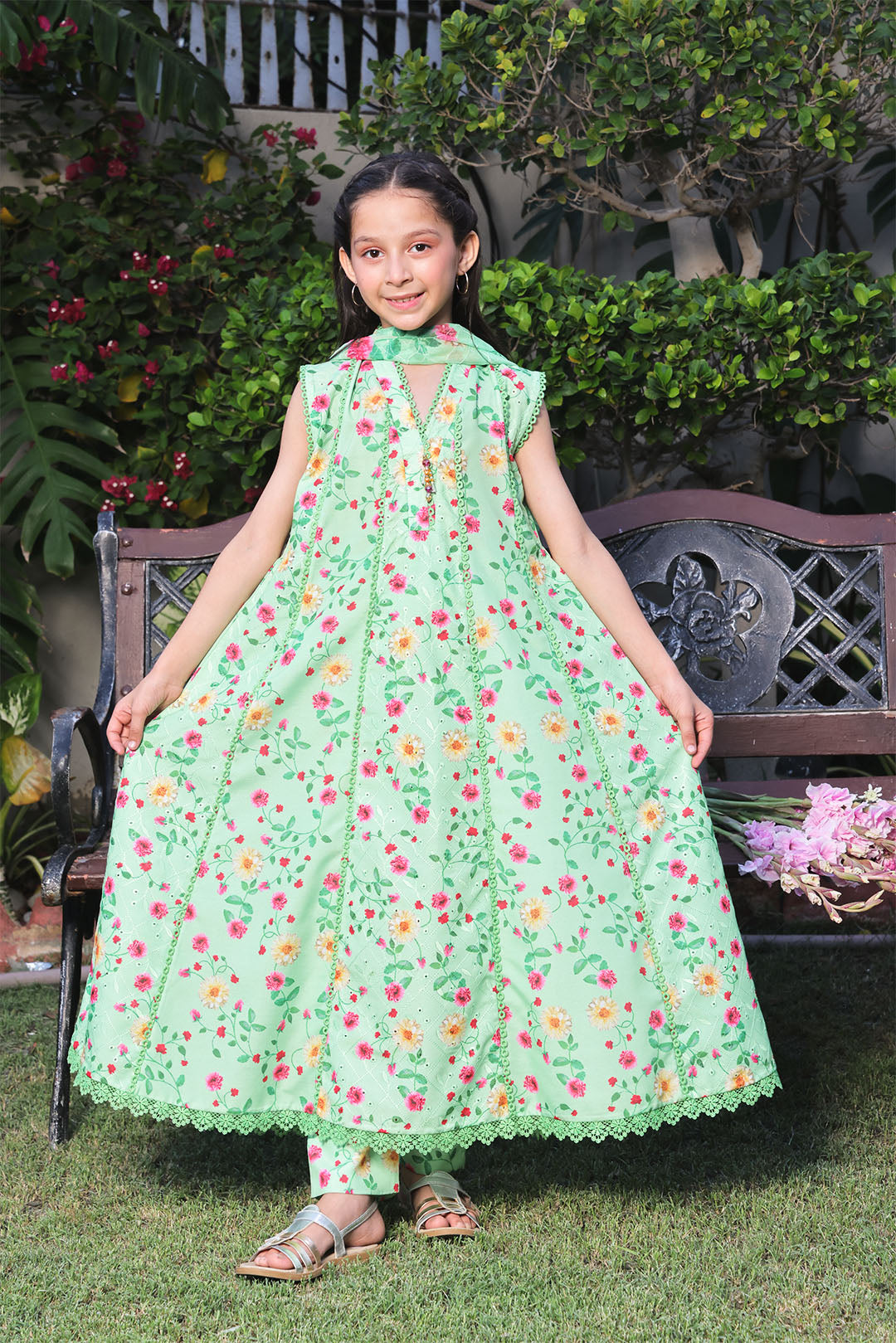 Floral Printed Lawn Chicken Kari 3pc Suit | S-Prints | S3265