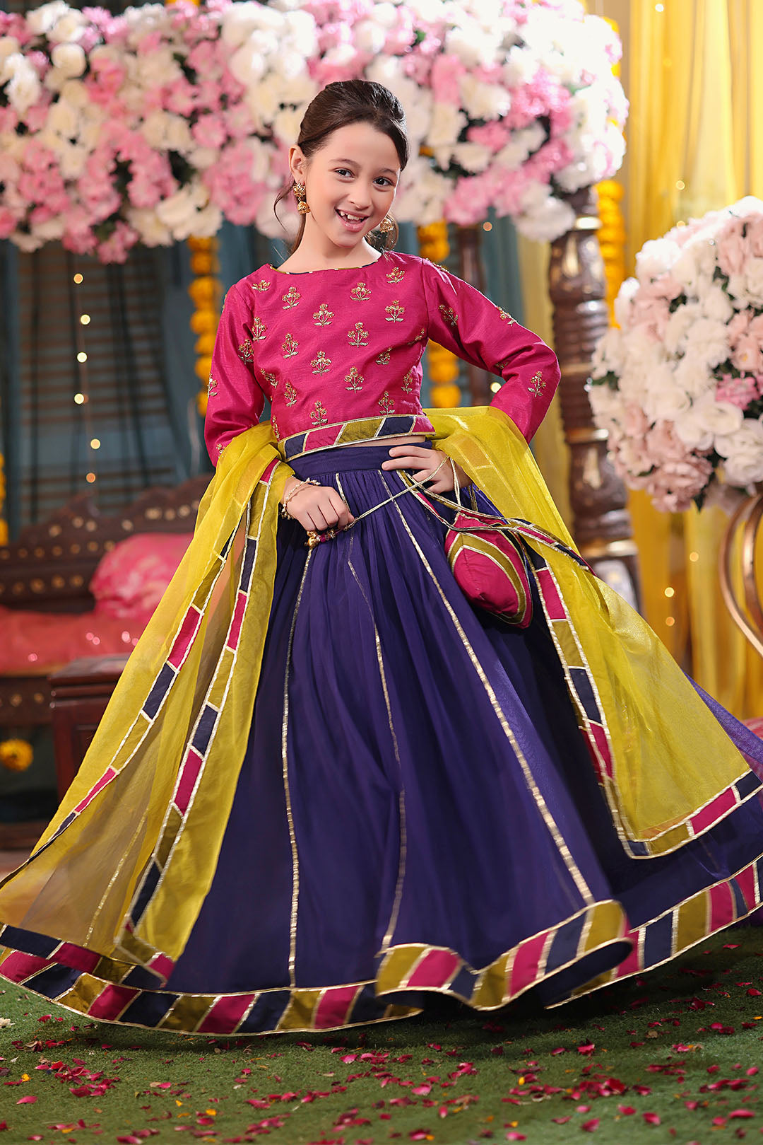 HANDWORK EMBROIDERED RAW SILK & NET LEHENGA CHOLI SHENDI | L3281