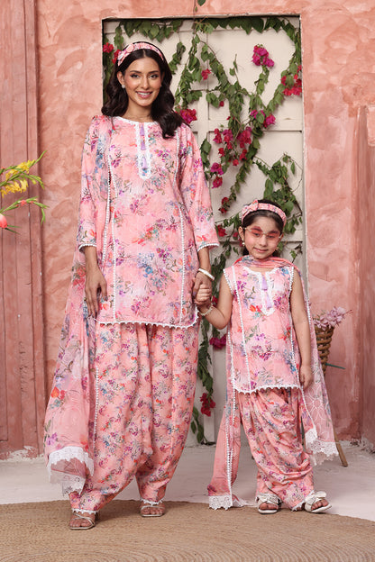 Floral Printed Lawn Chicken Kari 3pc Suit | S-Prints | S123295