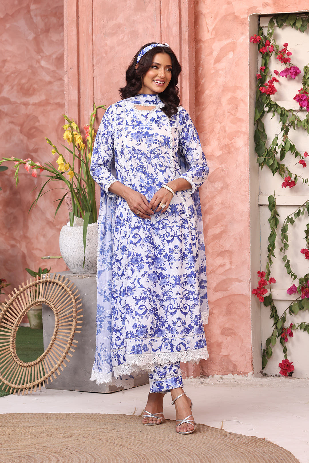 SANA'S printed lawn suit Pakistan occasion wear