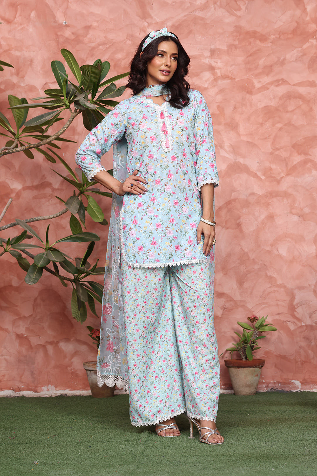 SANA'S printed lawn suit Pakistan occasion wear