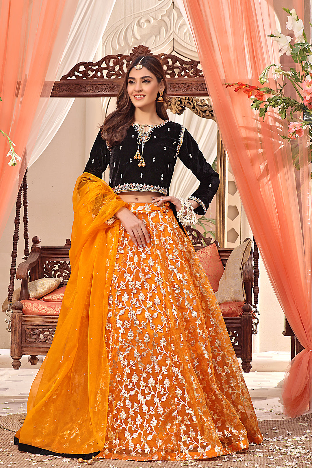Velvet & Organza Lorex Lehenga Choli | SHENDI | L123196