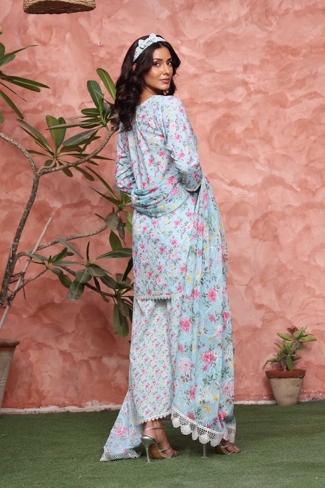 Floral Printed Lawn Chicken Kari 3pc Suit | S-Prints | S123296