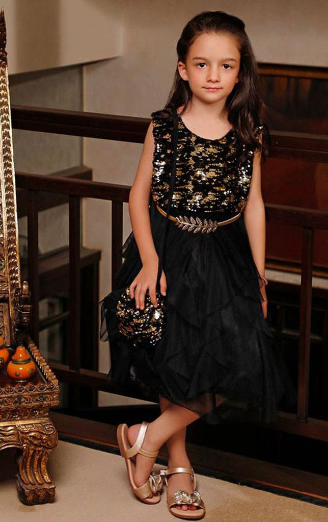 SANA'S net frock Pakistan occasion wear