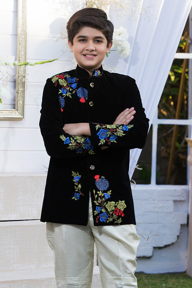 Embroidered Velvet Prince Coat Suit | WC1718 | B508 - SANA'S