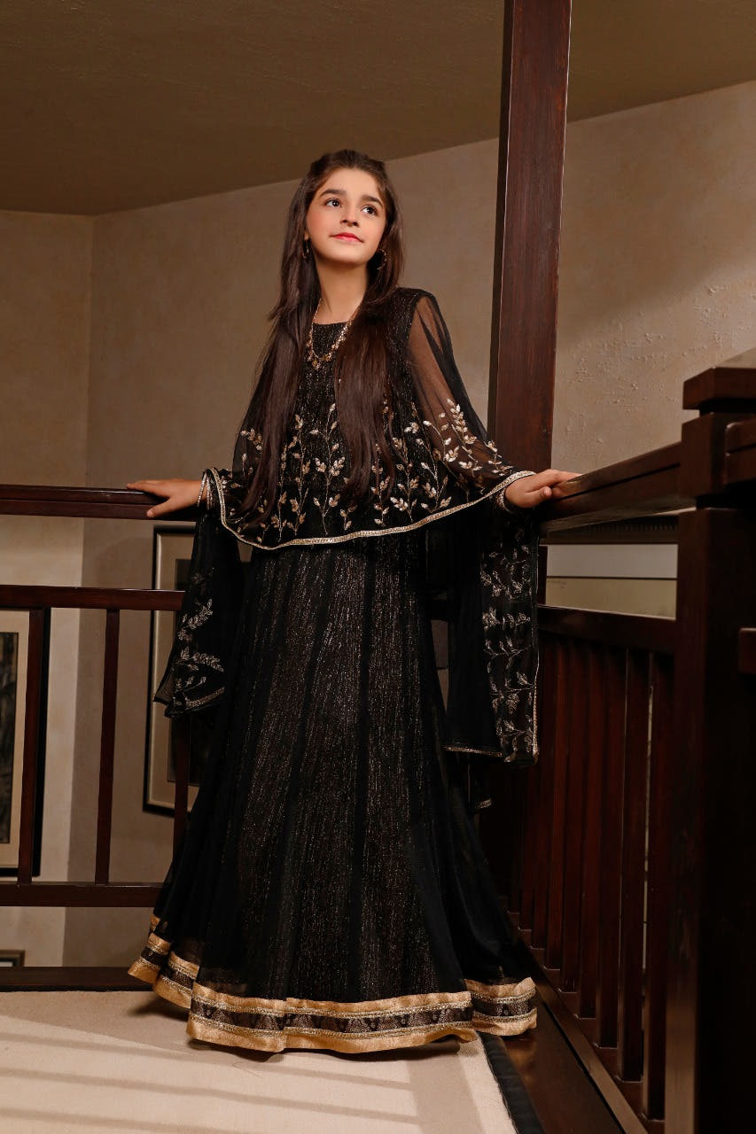 SANA'S girls lehnga Pakistan occasion wear