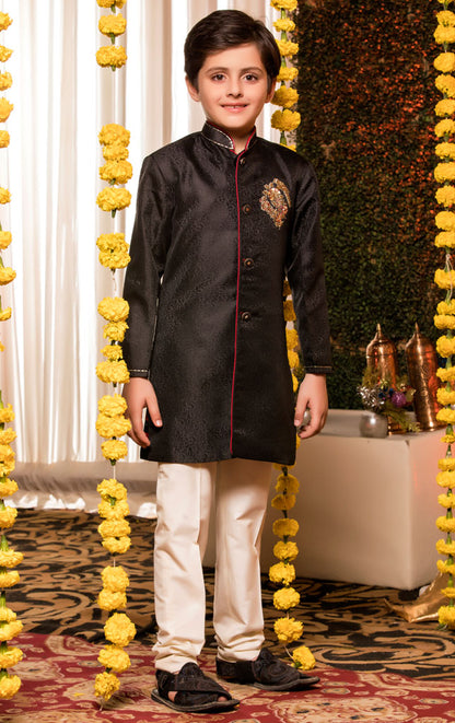 Embroidered Banarsi Sherwani Suit | FW18 | B546