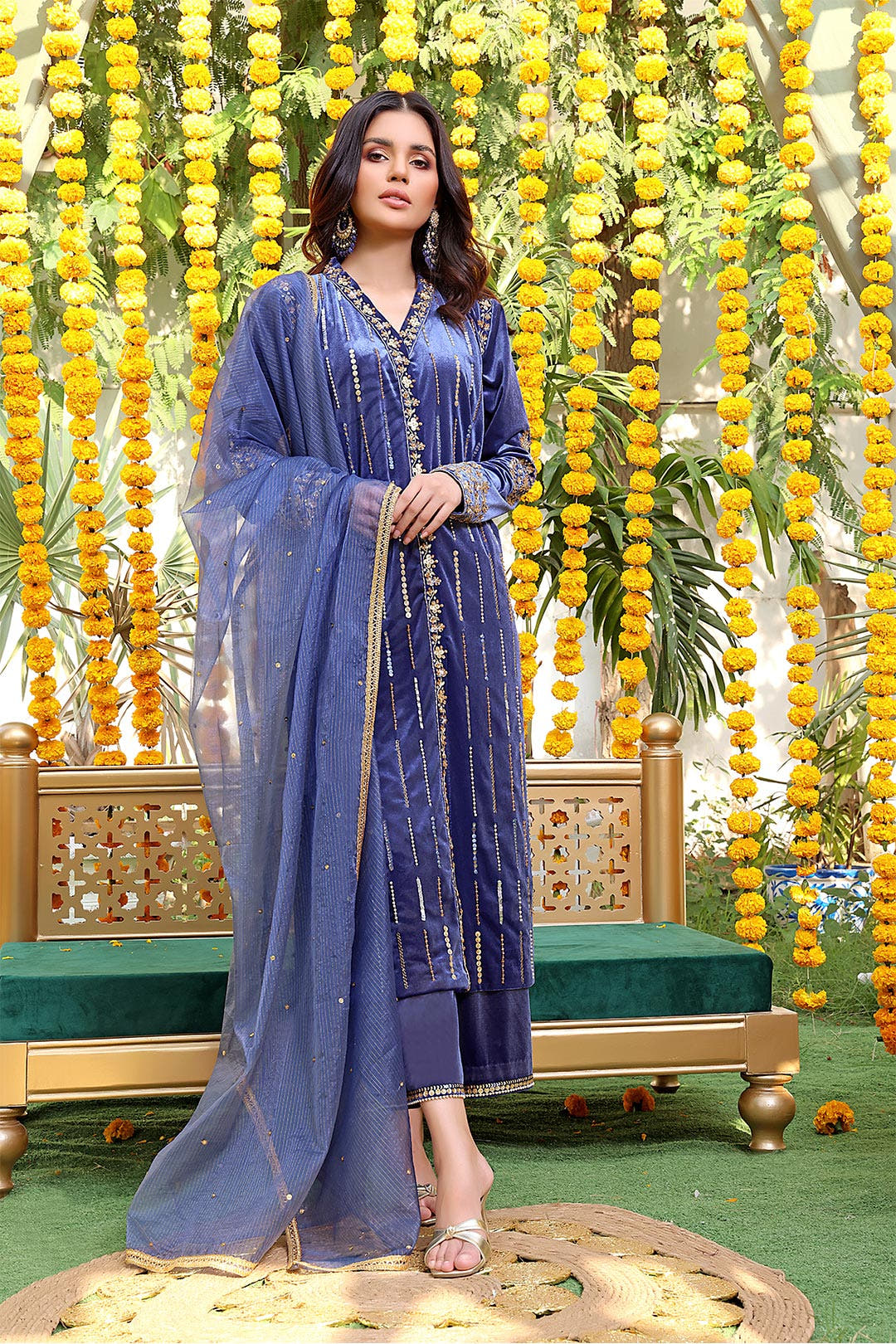 SANA'S red embroidered velvet suit Pakistan occasion wear