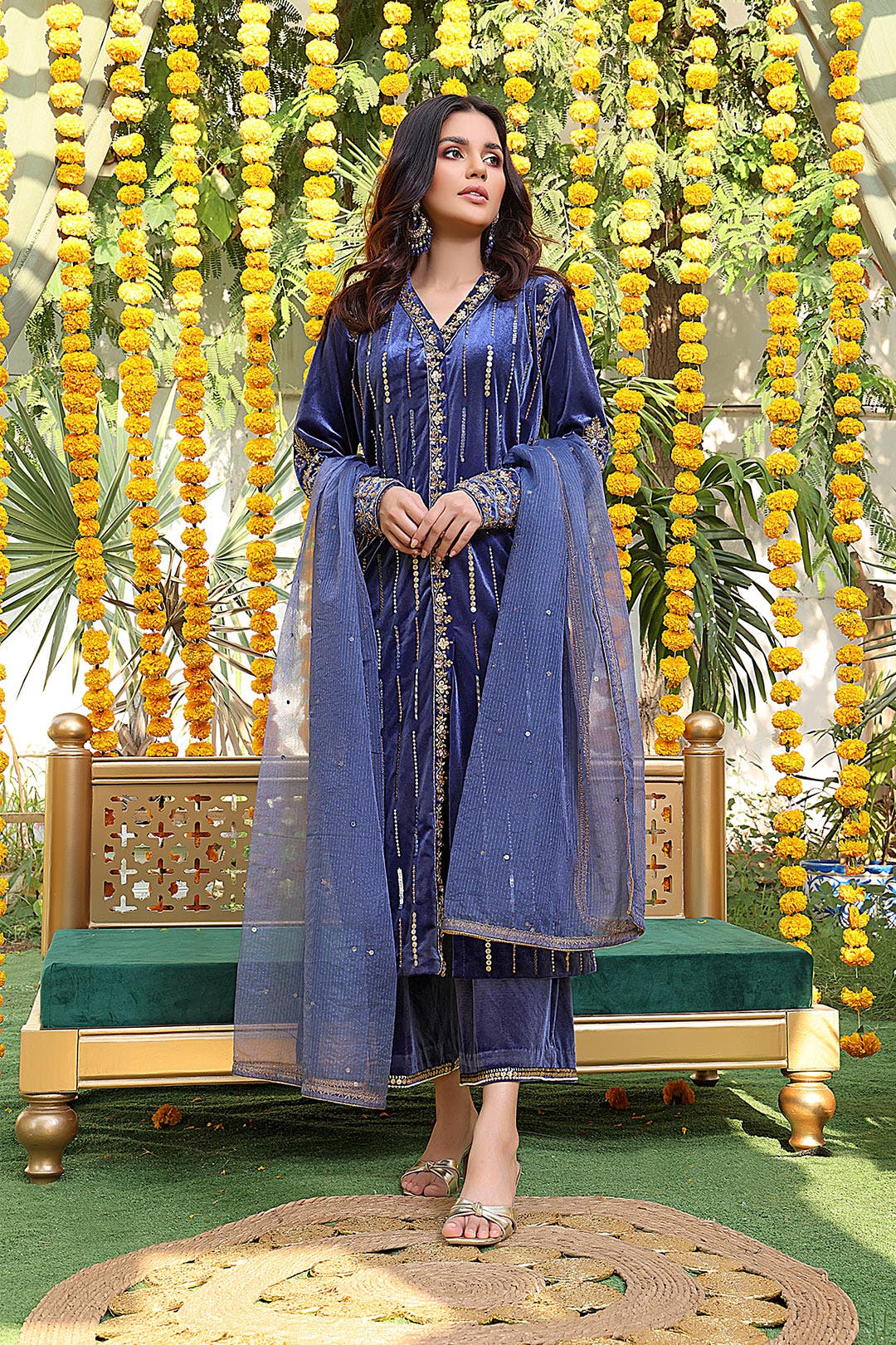 SANA'S red embroidered velvet suit Pakistan occasion wear