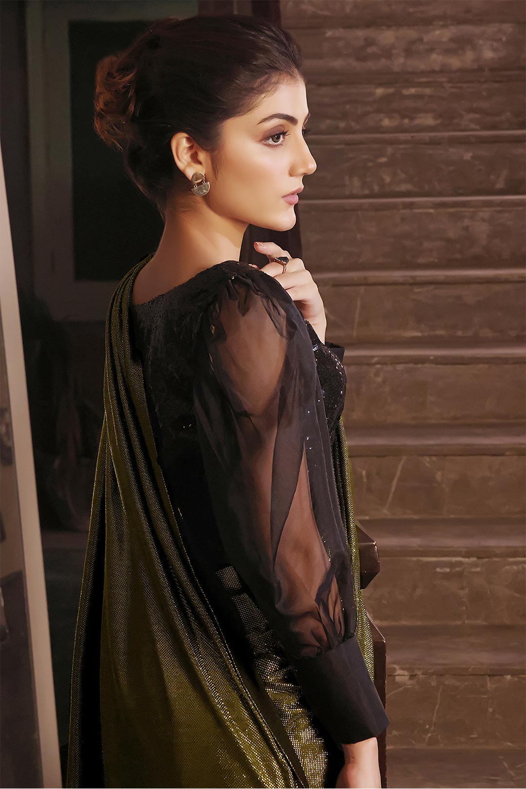 Solid Moonlight Saree with Sequins Puffed Top | COCKTAIL | SR202236