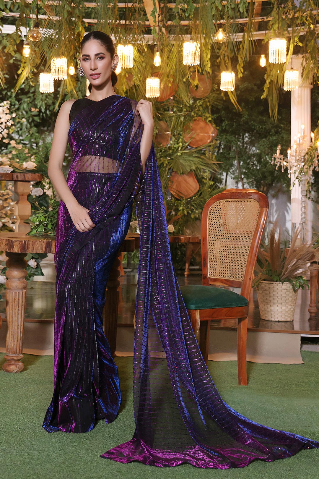 Two Tone Metallic Shimmer Net Luxury Saree | ZEENAT | SR202202