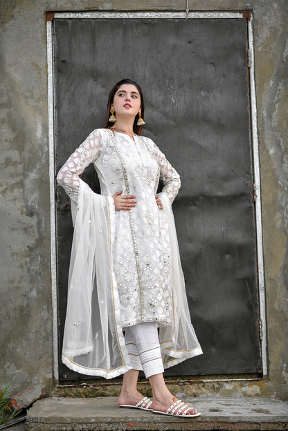 Self Embroidered Jacquard Organza 3pc Suit | Nikhaar | S202283