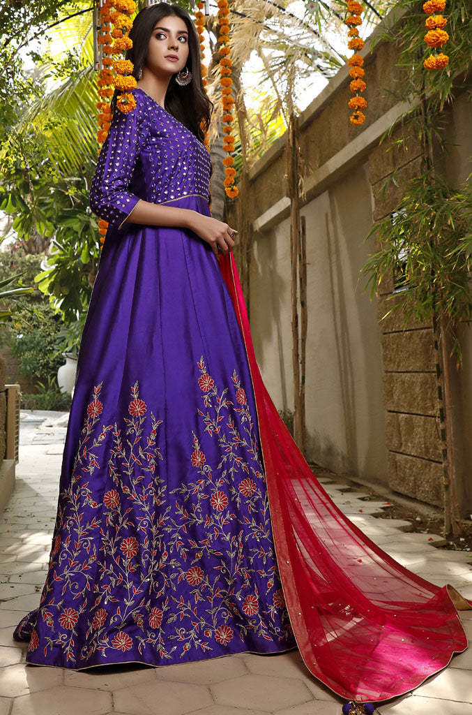 Mirror Aari Embroidered Lychee Silk Wedding Maxi | WC1920 | M2019119